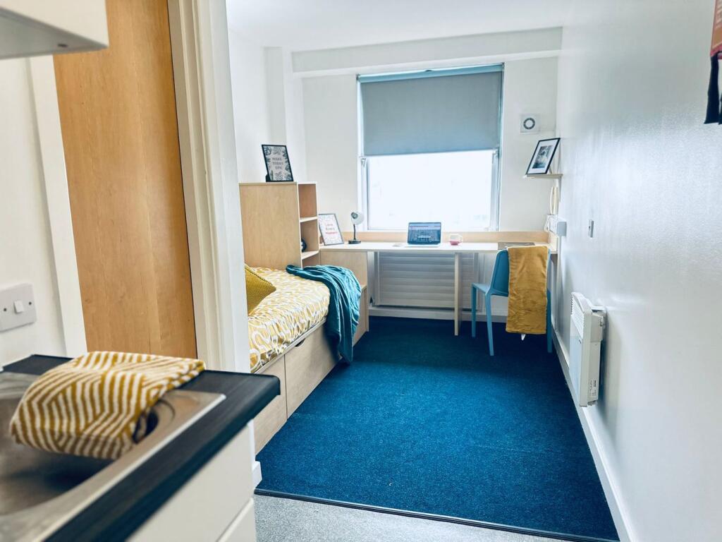 Apartment in Sunderland - View 5
