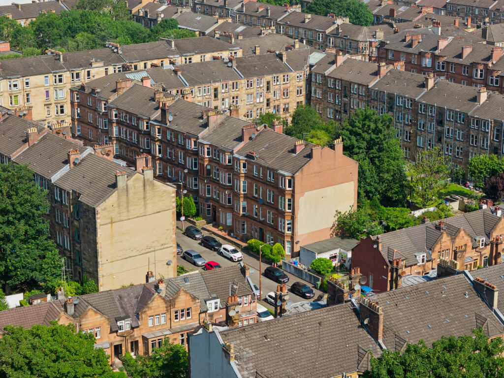 Main image of property: 27 Strathyre Street, Flat 3/2, Shawlands, Glasgow, G41