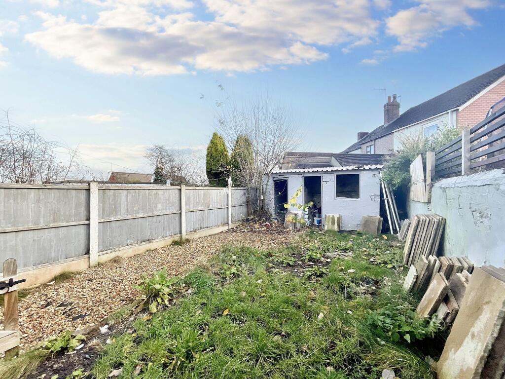 Congleton Road, Talke, ST7 photo 4