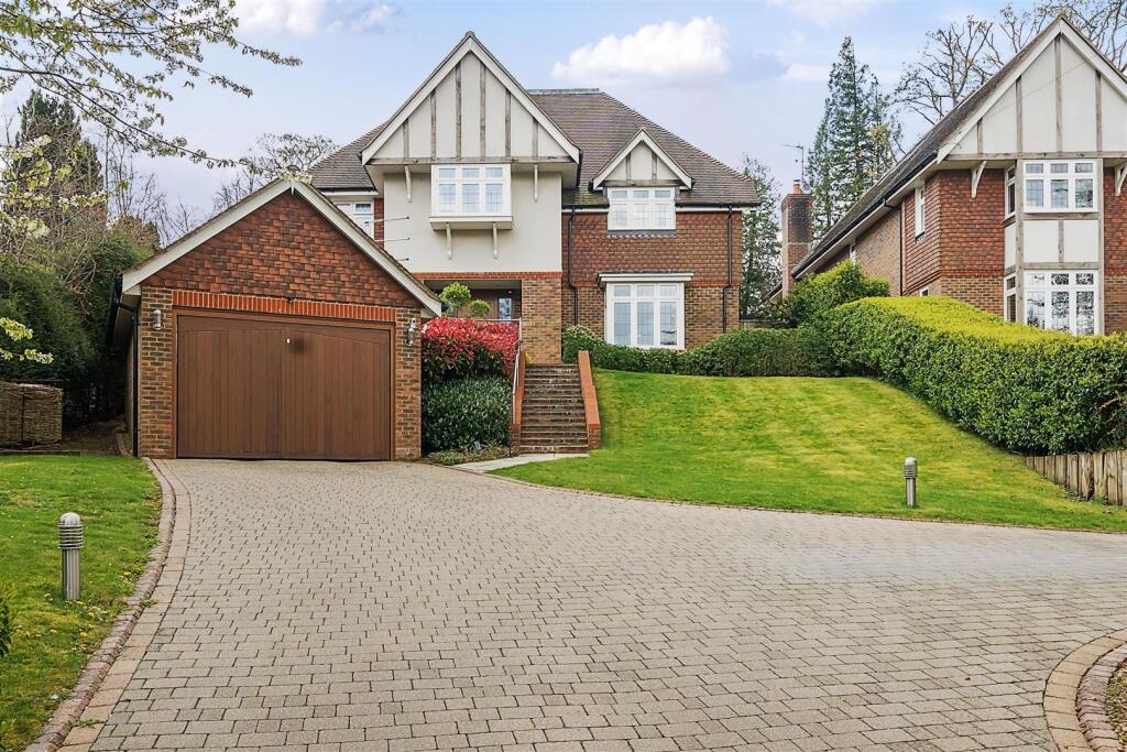 Main image of property: Forest Drive, Kingswood