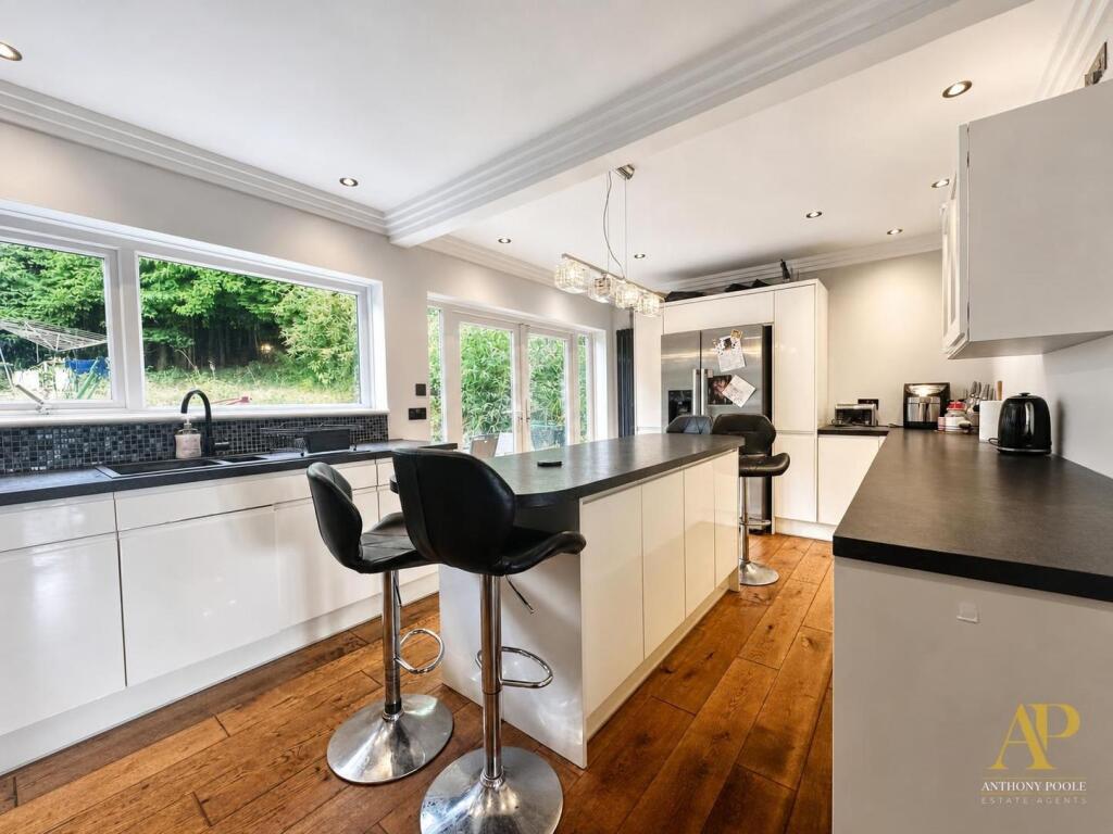 House in Cardiff - More