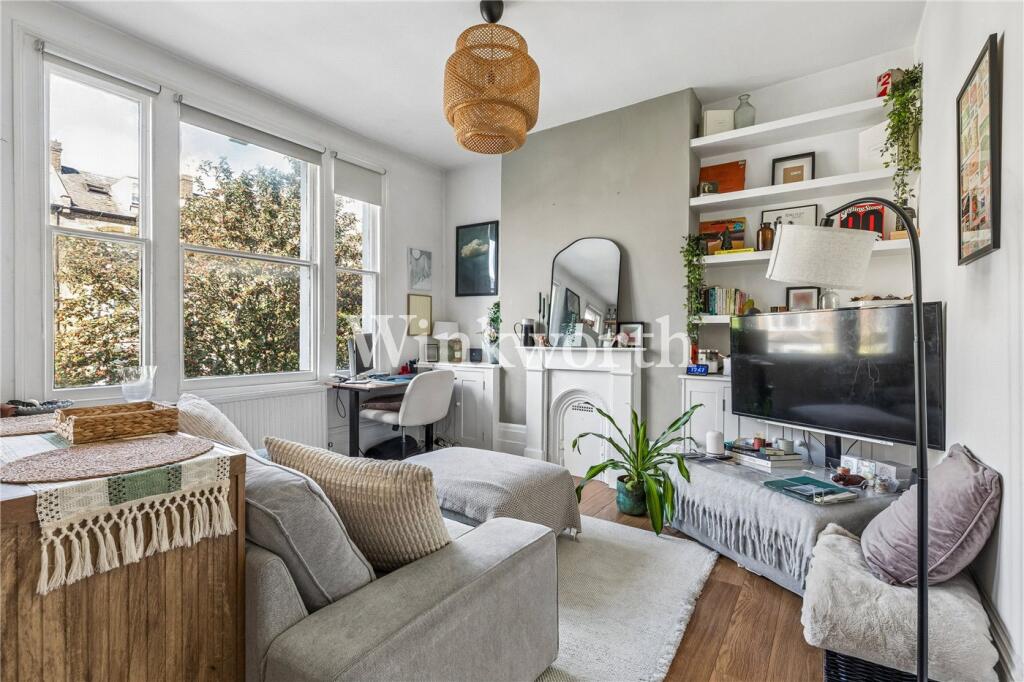 Apartment in London - View 4