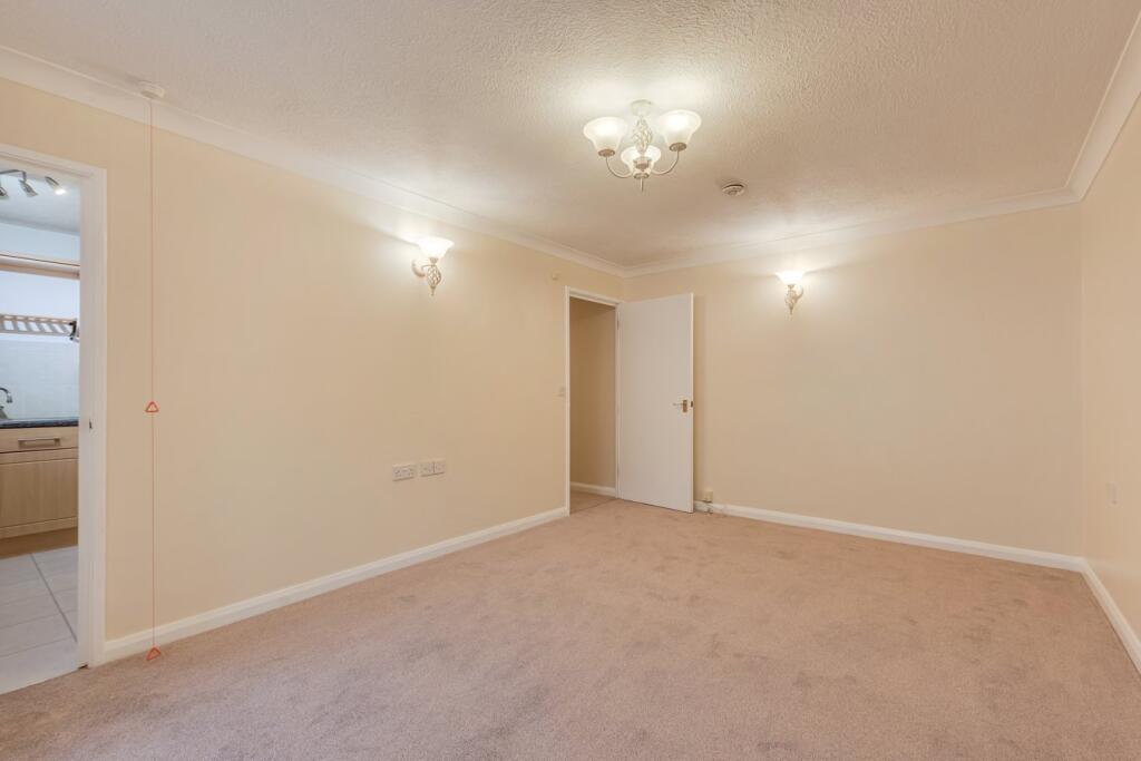 Hatherley Crescent, Sidcup, DA14 photo 3