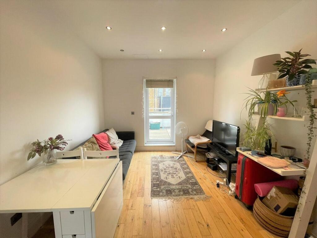 Main image of property: Hornsey Road, London
