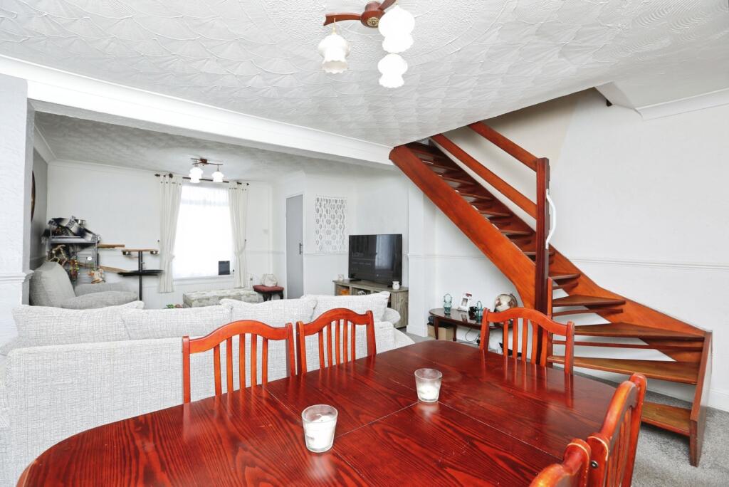 House in Rochester - View 4