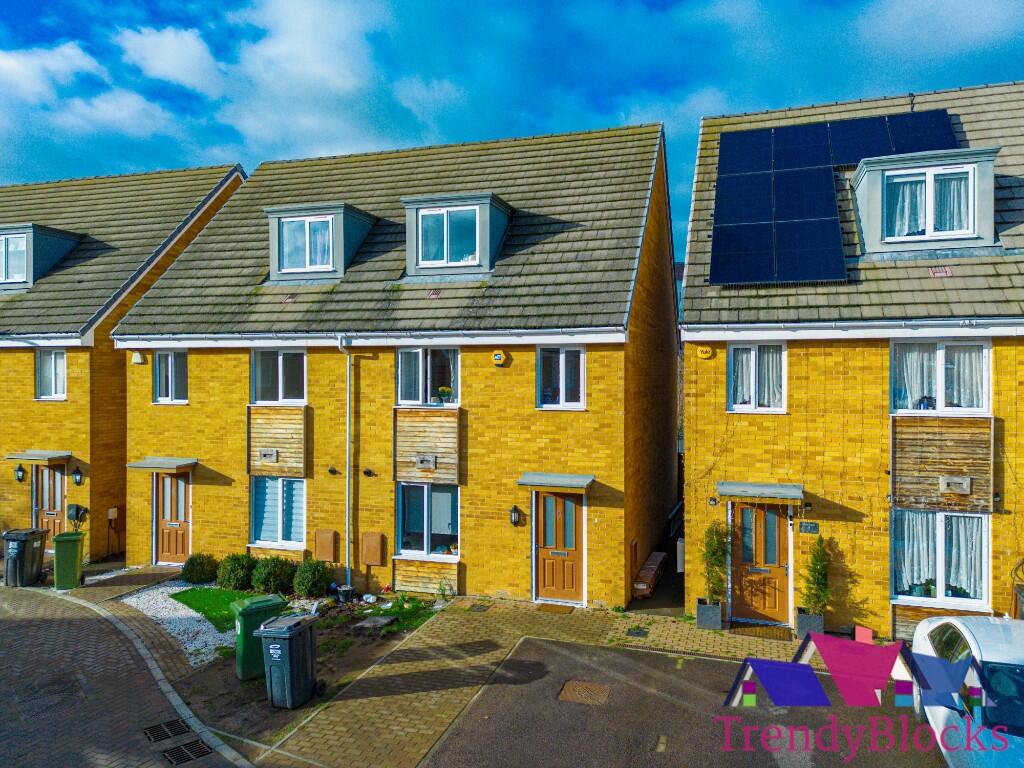 Main image of property: Montagu Gardens, Dartford, Kent, DA1