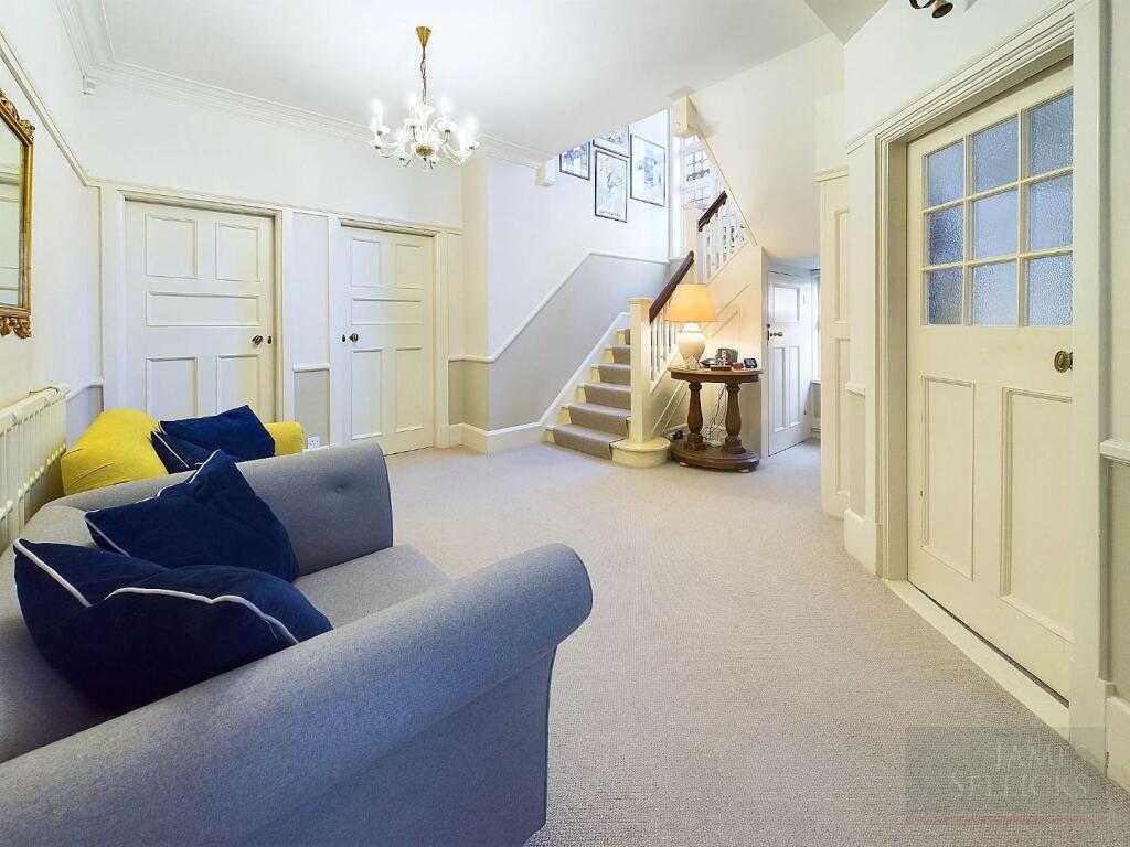 House in Leicester - View 4