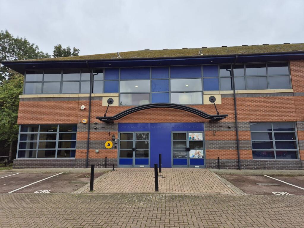 Main image of property: Unit A, The Courtyard, St. Albans, AL4 0LA