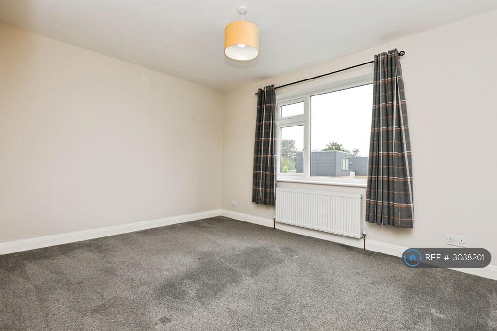 House in Preston - More