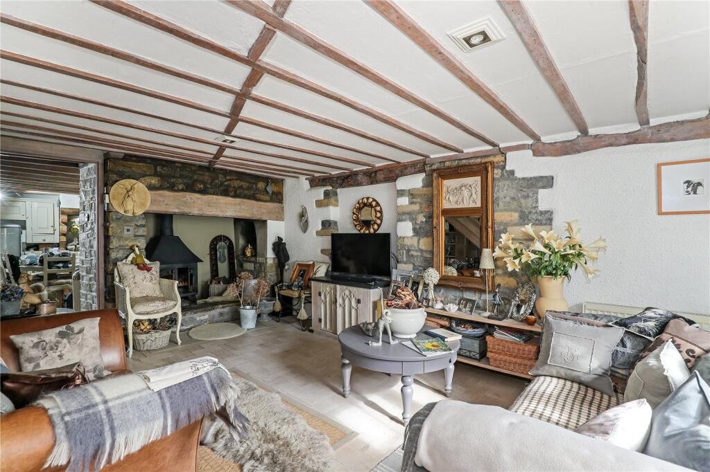 House in Locking - View 2