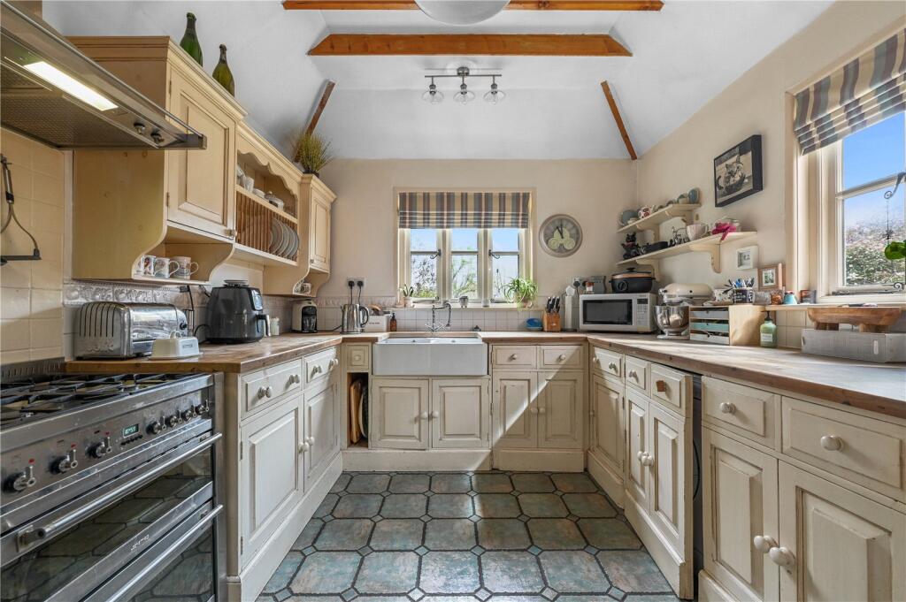 Maldon Road, Great Baddow, Chelmsford, Essex, CM2 - View 2