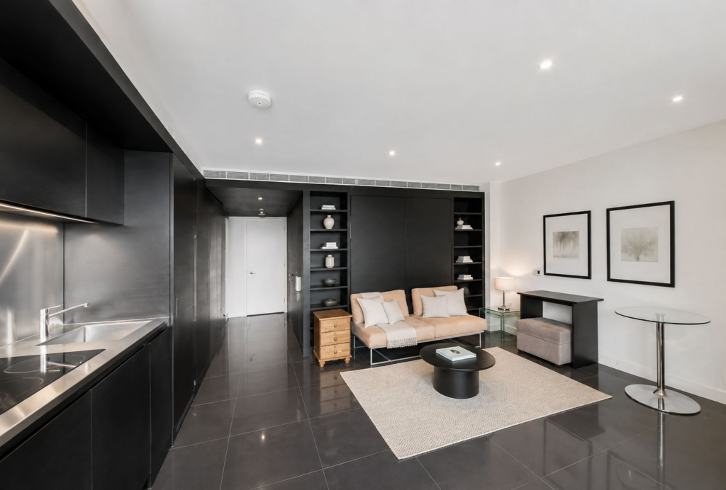 Main image of property: Pan Peninsula Square, London, E14