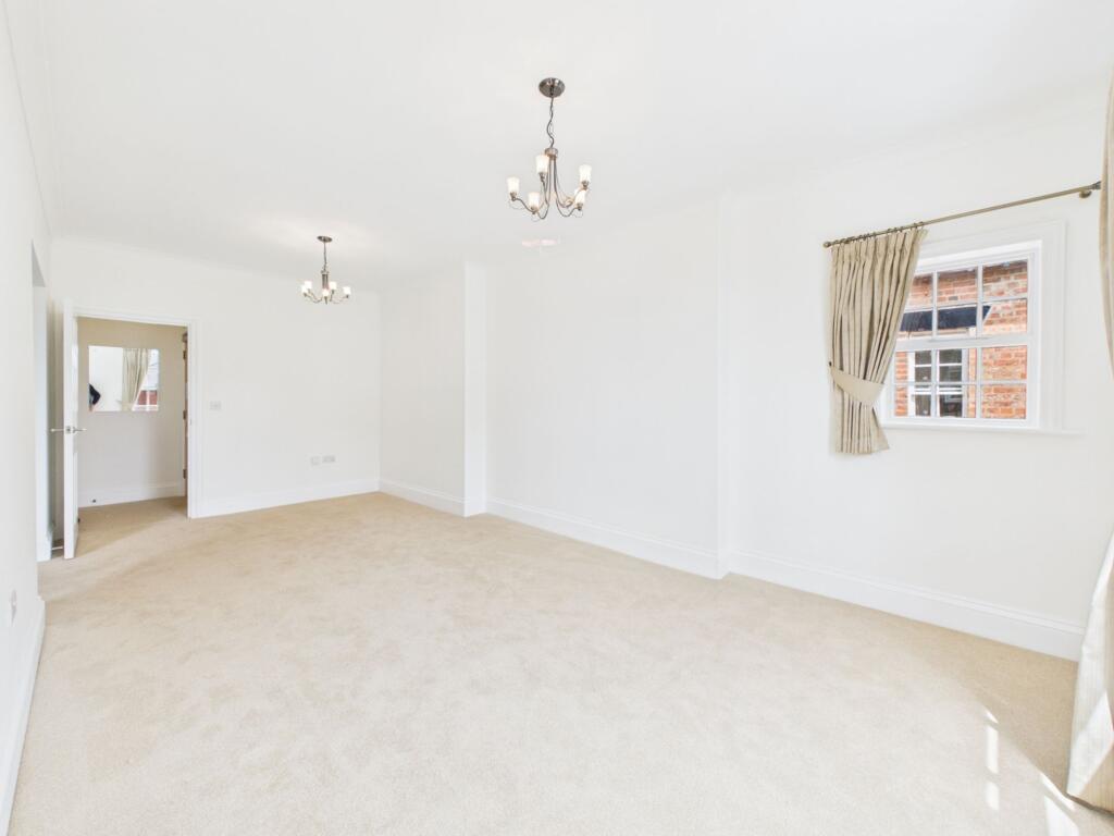 Apt 7, Boughton Hall Filkins Lane, Chester - CH3 5BG photo 4