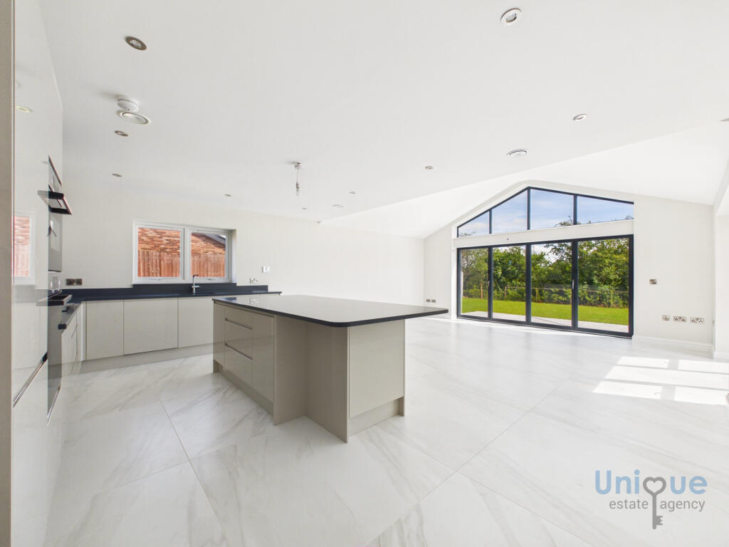 House in Fylde, Dowbridge, Newton-with-Clifton - View 2