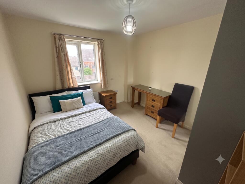 Main image of property: Room 9, Circus Drive, CB4
