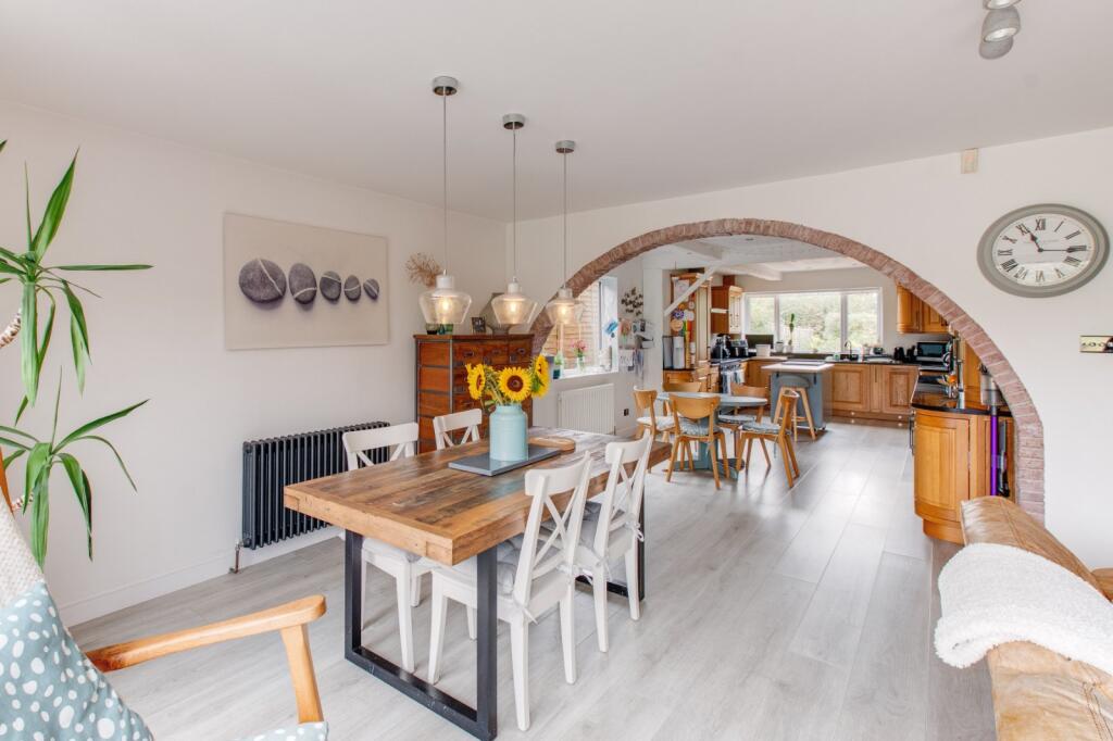 Additional image 7 of Yew Tree Lane, Fairfield, Bromsgrove, Worcestershire, B61