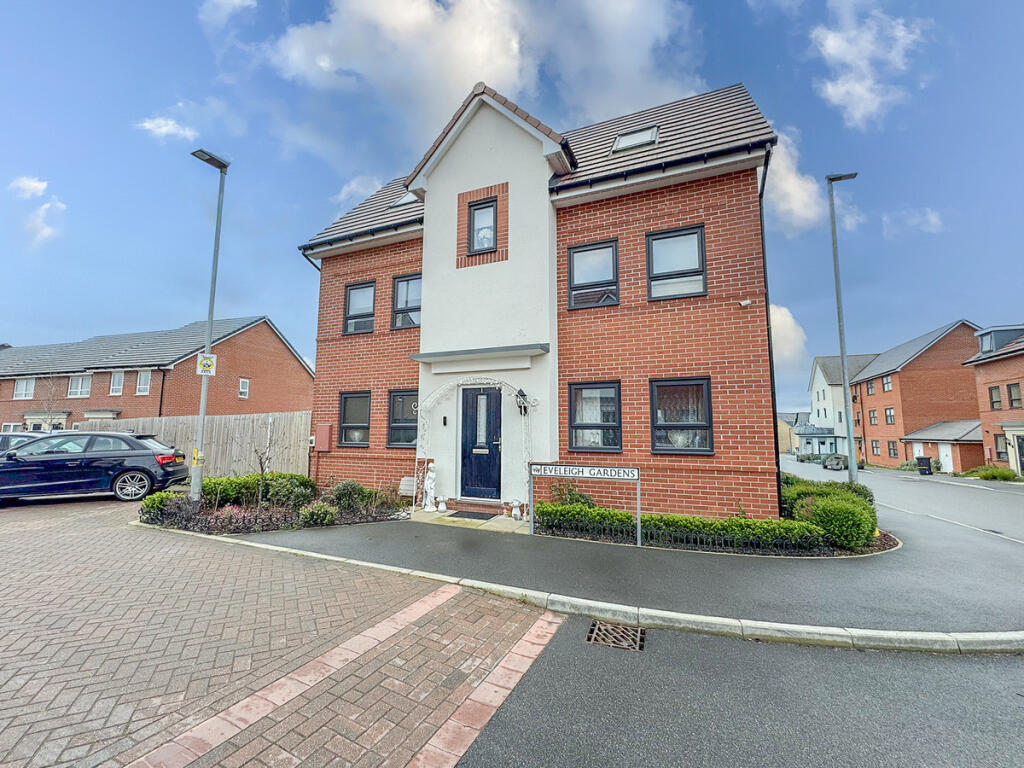Main image of property: Eveleigh Gardens, Hullbridge