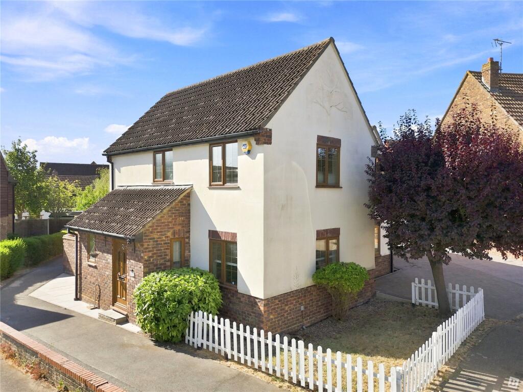 Main image of property: Troubridge Close, South Woodham Ferrers, Essex, CM3
