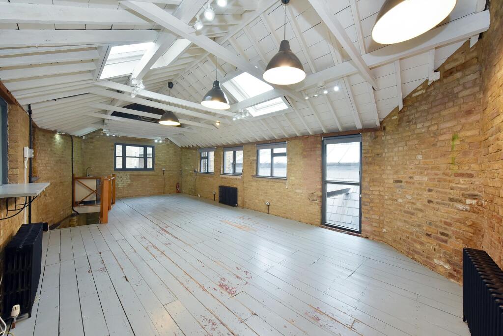15 Printing House Yard (10).JPG
