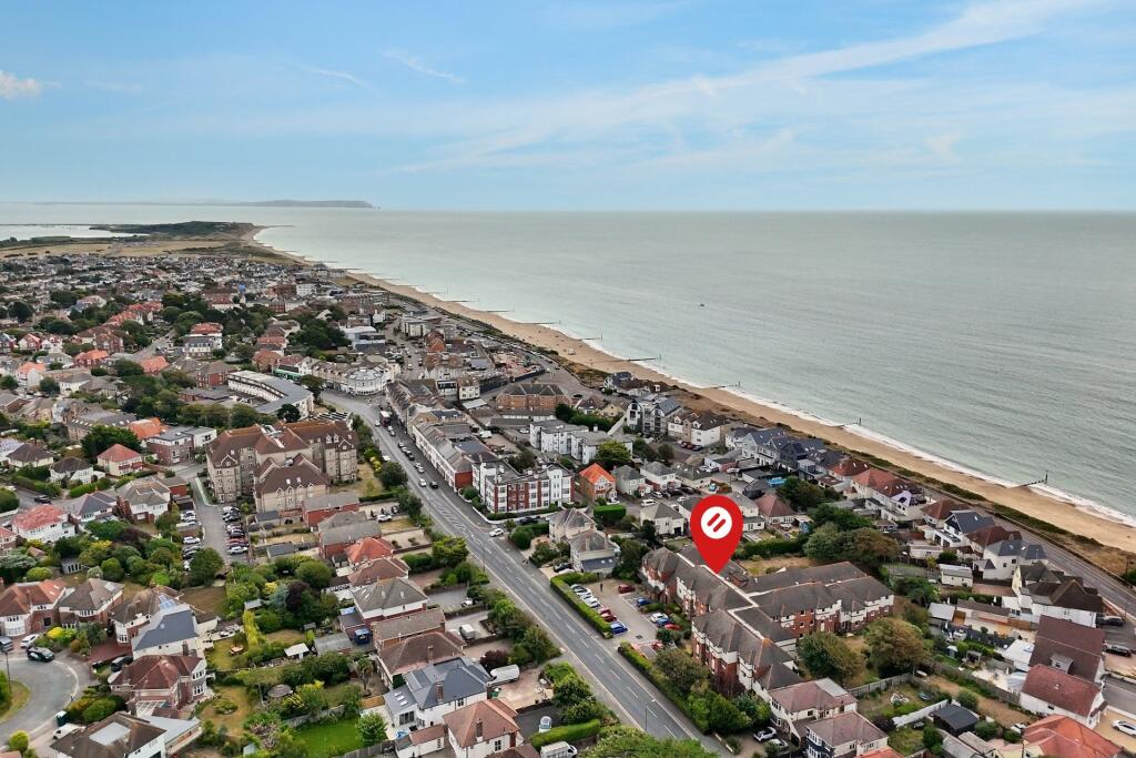 Southbourne photo 4