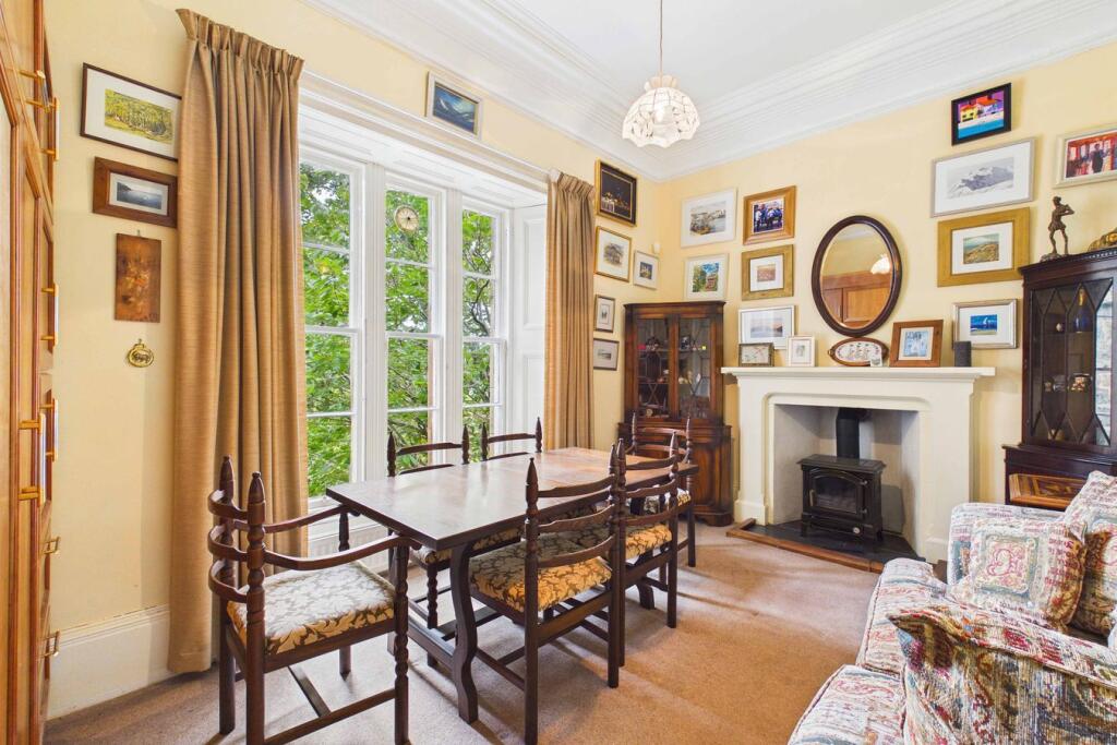 Apartment in Edinburgh, Trinity - More