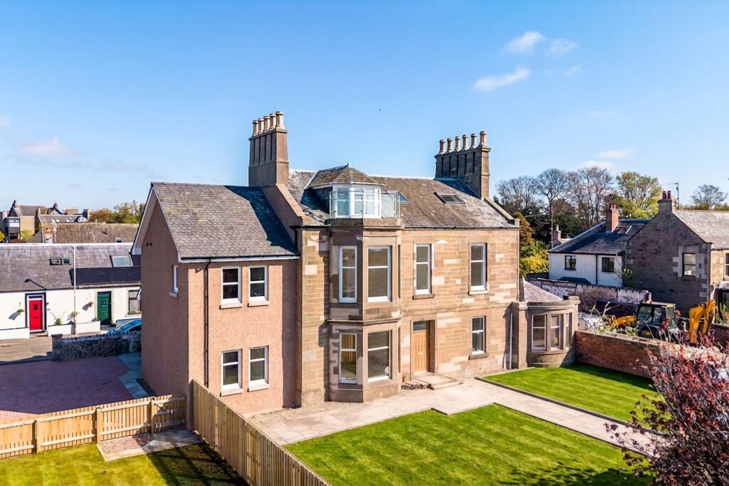 Main image of property: Seaforth, William Street, Carnoustie, DD7 6DG