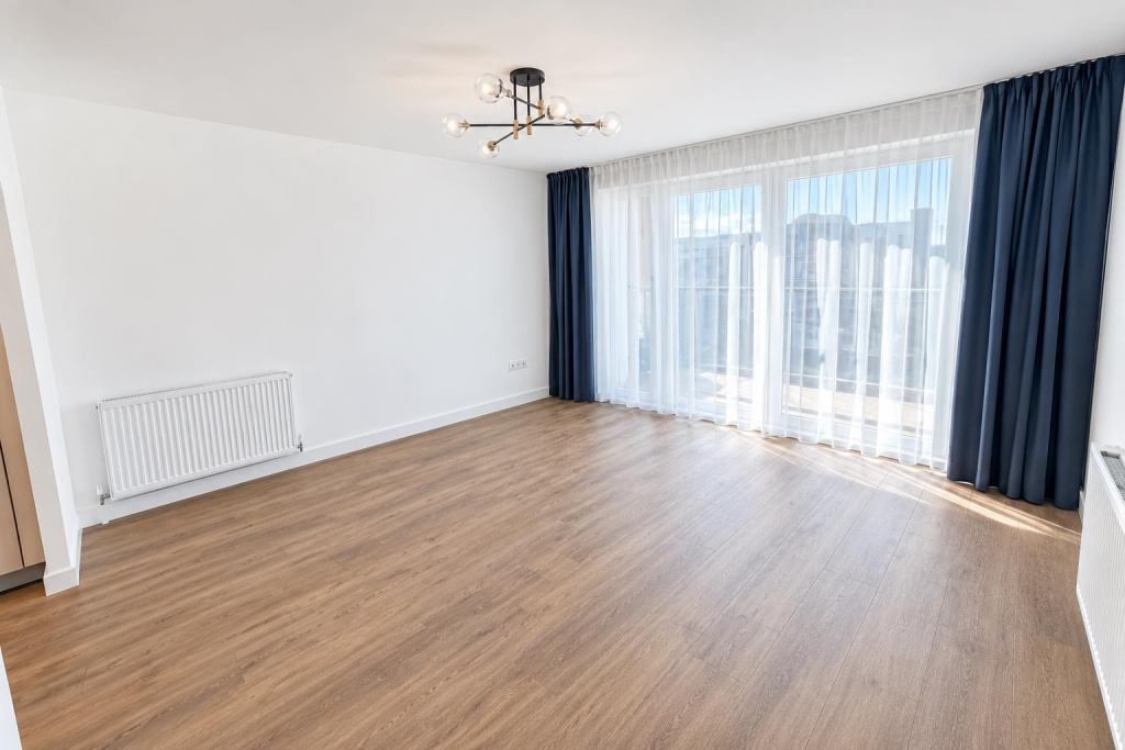Apartment in London, Barking Riverside - More