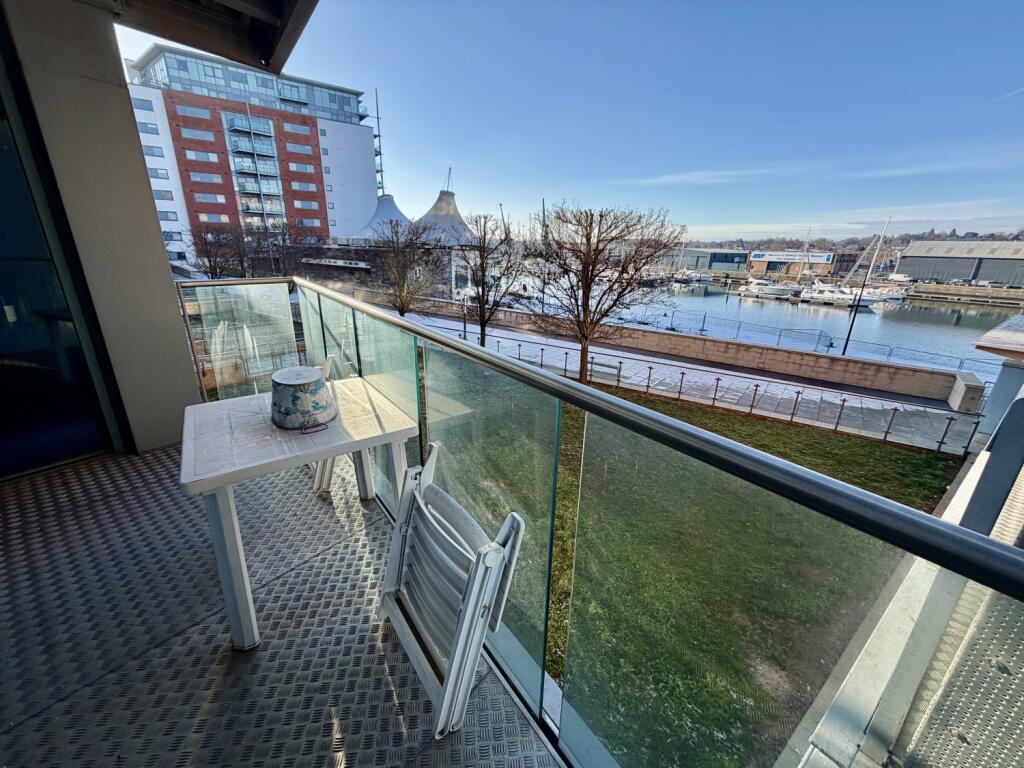 Main image of property: 5 Anchor Street, Ipswich Waterfront