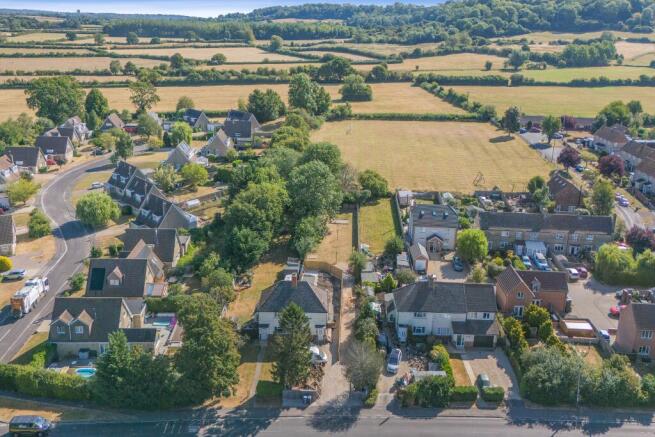 Land at No 34 Broad Town Road, Broad Town, Swindon, SN4 7RB
