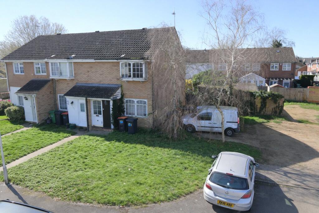 Main image of property: Cemetery Road, Houghton Regis, Dunstable, Bedfordshire, LU5