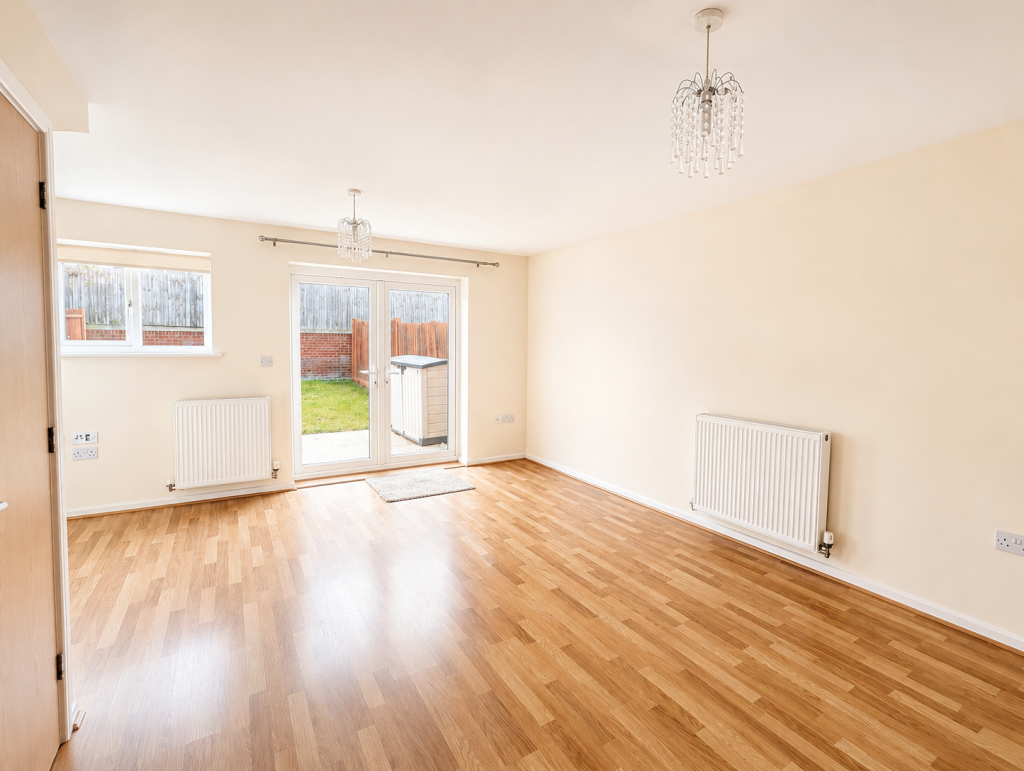 House in Dartford, Ebbsfleet Valley - More
