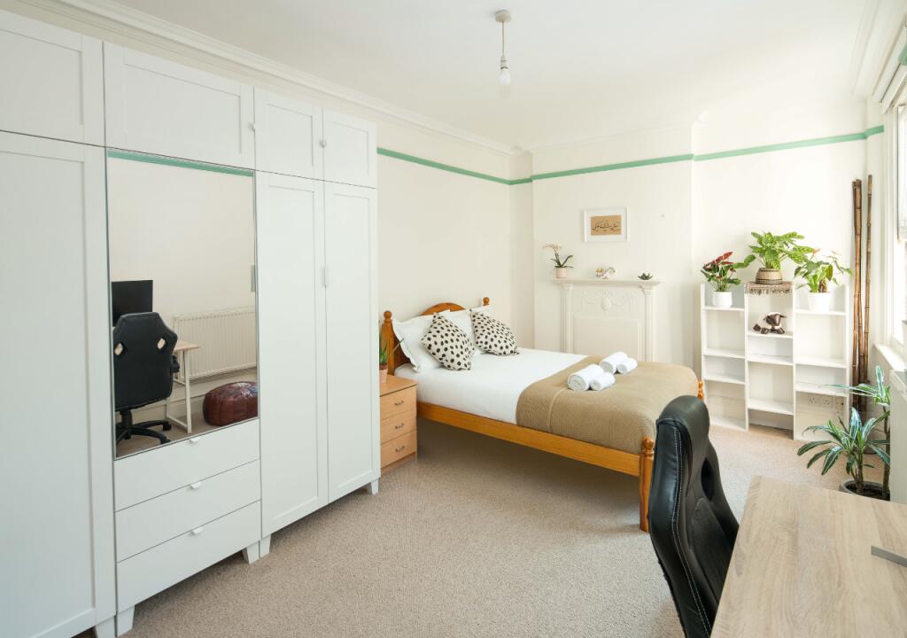1 bedroom flat for rent