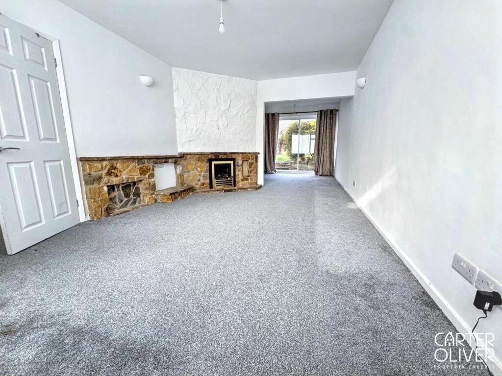 Kew Drive, Oadby, LE2 photo 3