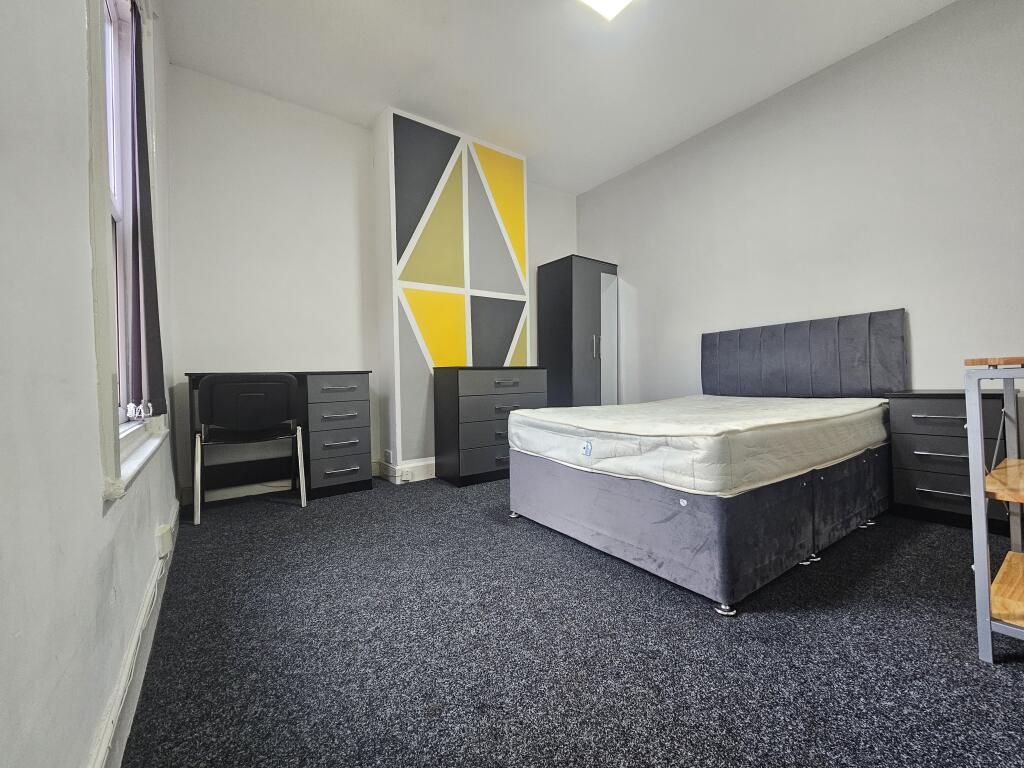 House in Birmingham - View 4