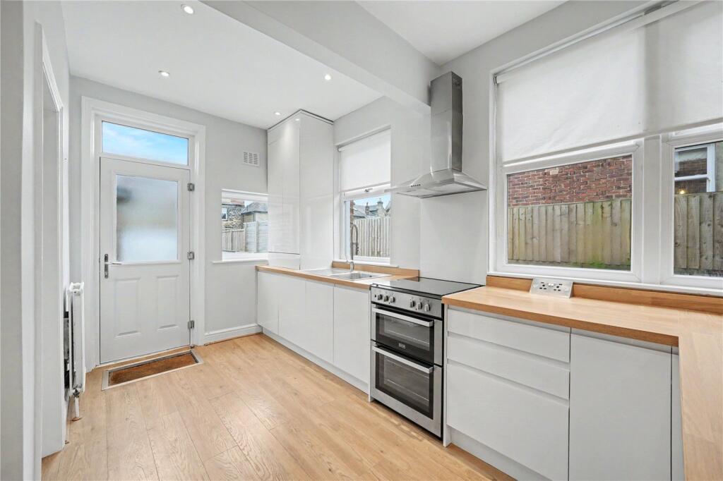 Wensley Road, Harrogate, North Yorkshire, HG2 photo 4