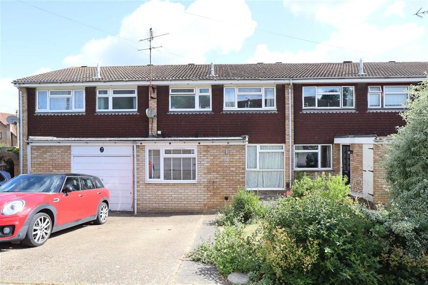 Main image of property: Farm Close, Harpenden, AL5