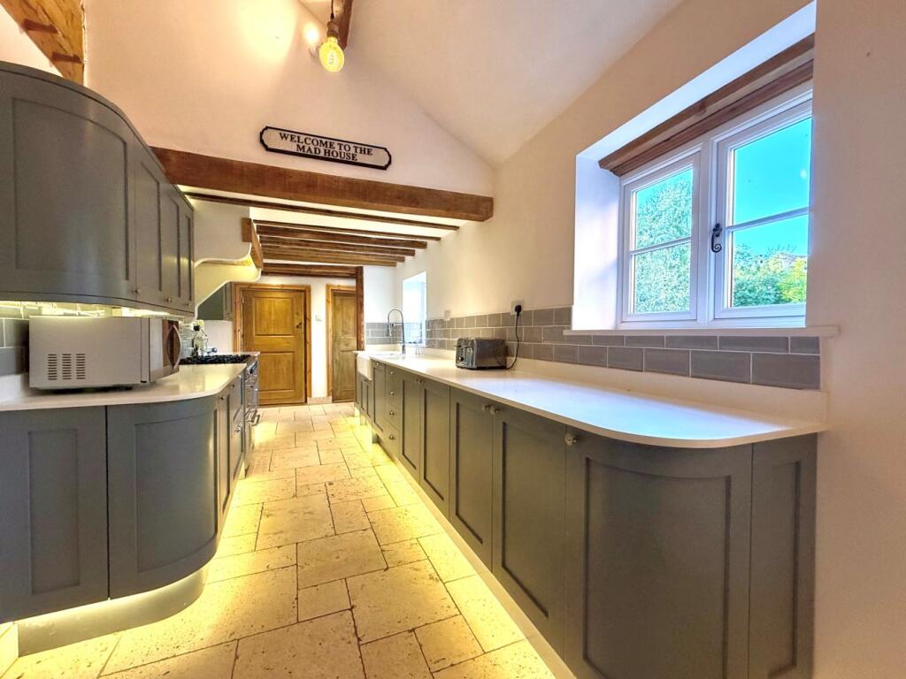 House in Melton Mowbray, Ab Kettleby - More