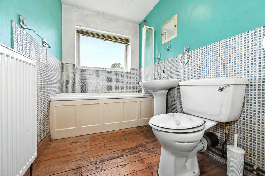 House in Stoke-on-Trent - View 5
