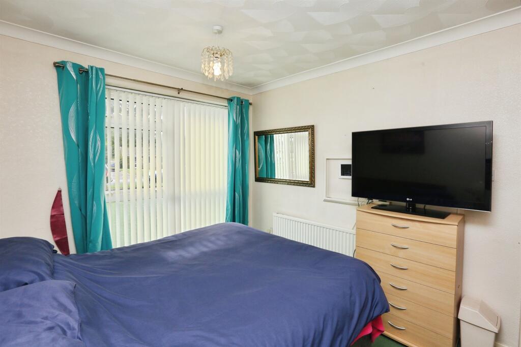 House in Portsmouth - View 5