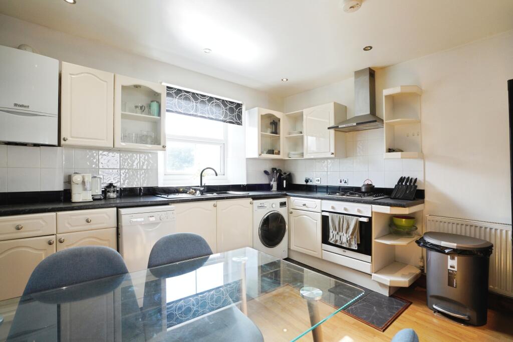 Ranelagh Road, St. Austell, PL25 photo 3