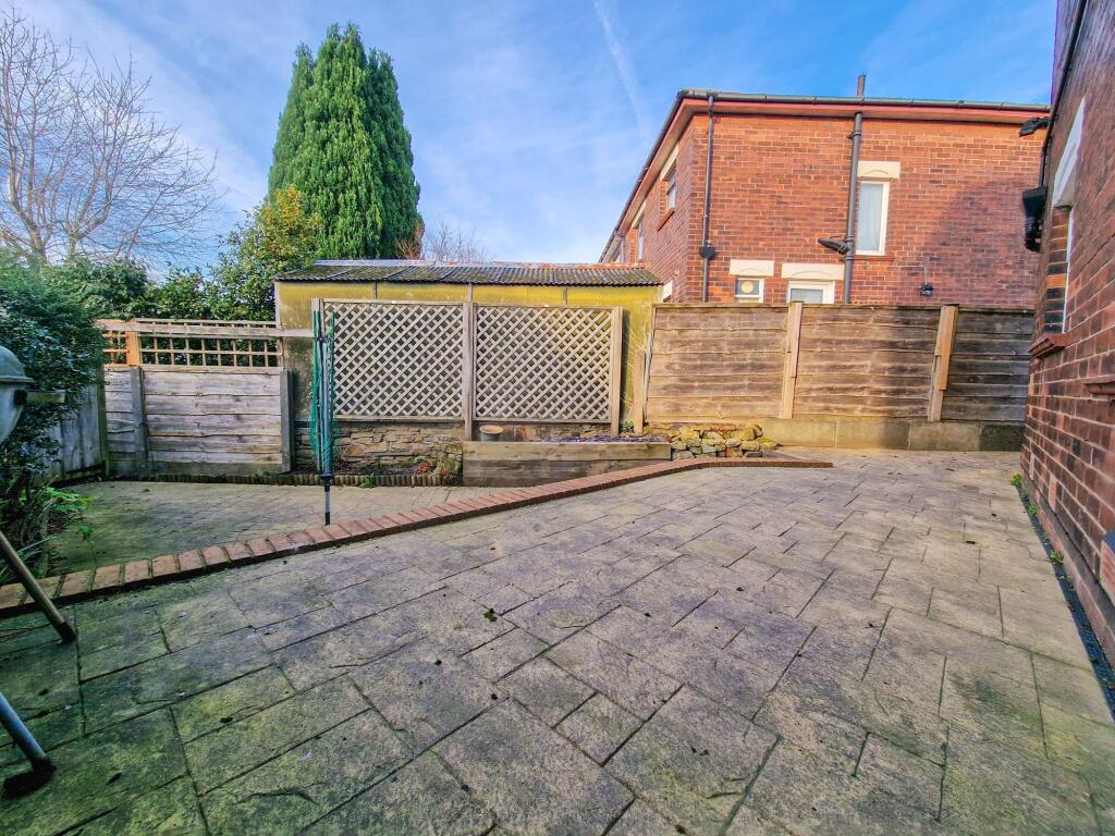 55 Fairlands Road, Walmersley, Bury, BL9 photo 4
