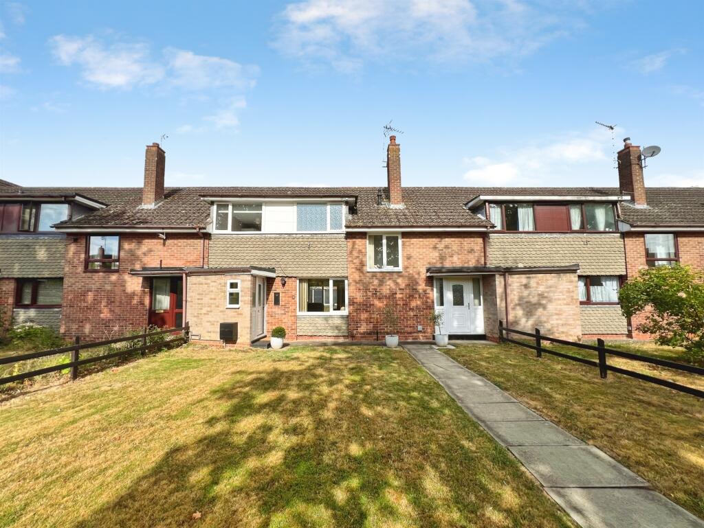 Main image of property: Fairfields Walk, Stratford-Upon-Avon