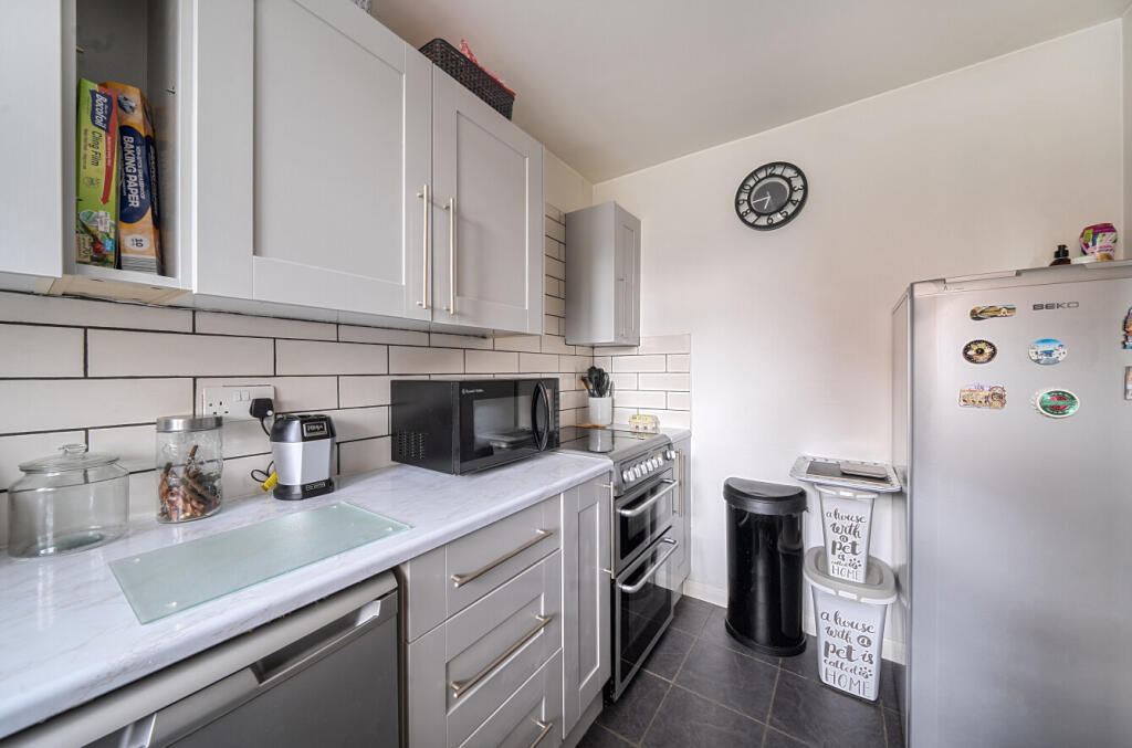House in Bracknell - View 5