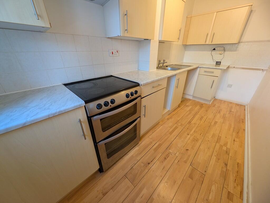 House in Ipswich - View 5