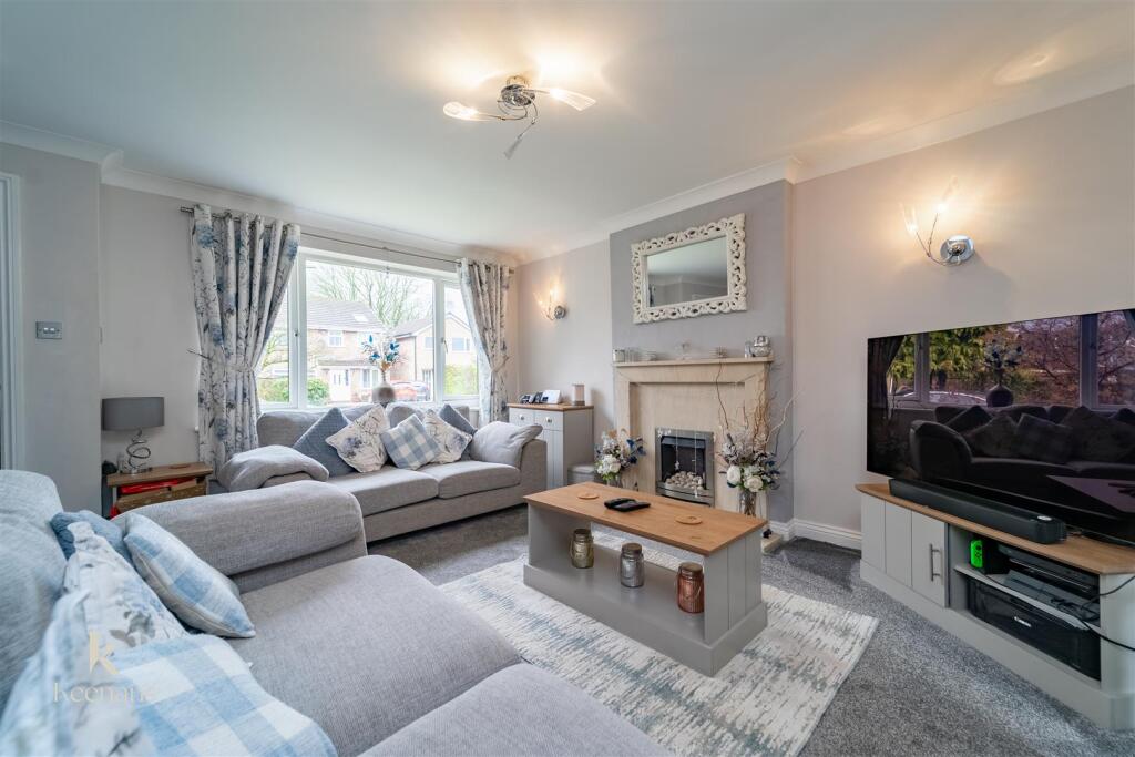 Main image of property: 9, Rosewood, Rochdale, OL11 5XU