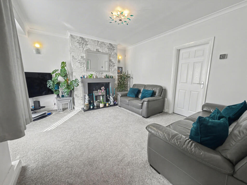 Elvet Place, Darlington photo 3