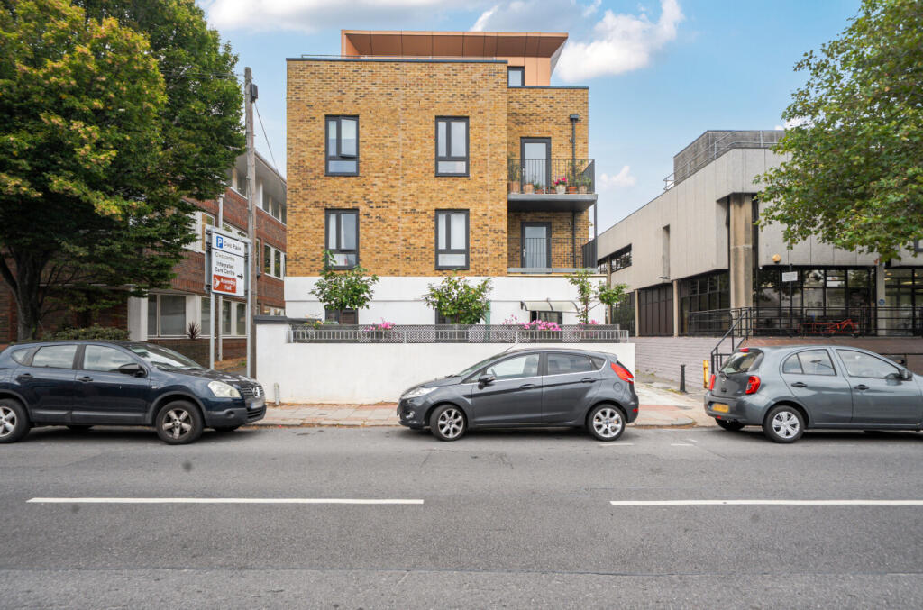 Richmond Road, Worthing, West Sussex, BN11