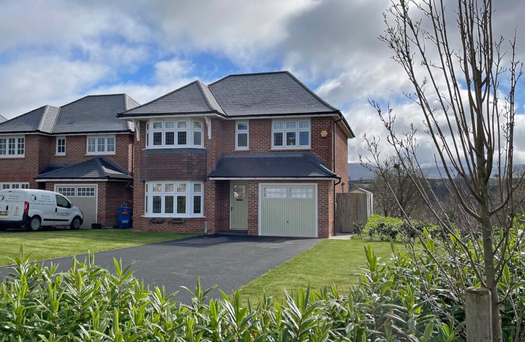 Main image of property: Bron Gwynedd, Penrhosgarnedd, Bangor, Gwynedd, LL57