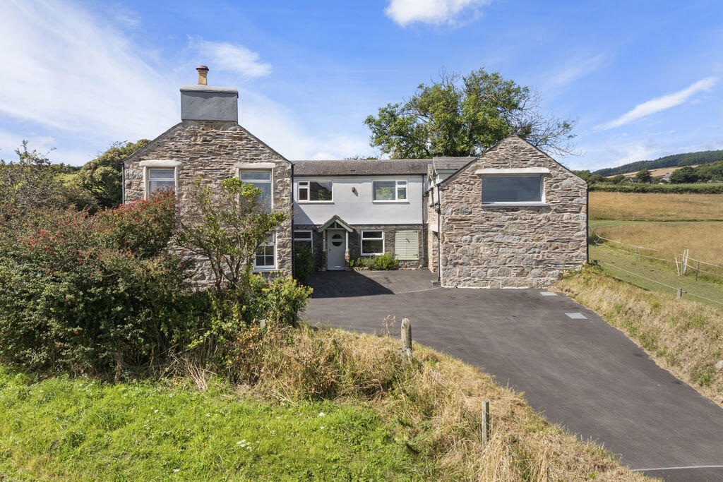 Main image of property: Ballacomish Beg, Ronague Road, Ballabeg