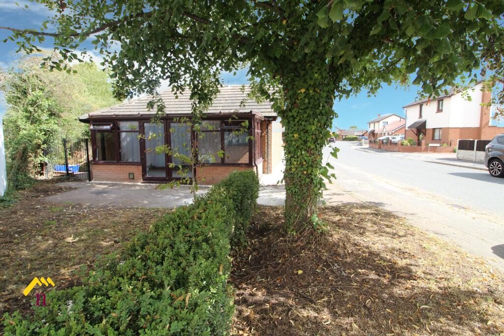 Main image of property: Broadwater Drive, Dunscroft, Doncaster, DN7